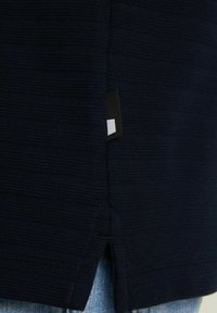 CHASIN' NORRIS - Marškinėliai su spaudiniu - dark blue