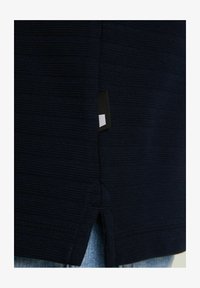 Vybráno, dark blue