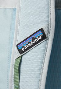 Patagonia FIELDSMITH ROLL TOP PACK UNISEX - Zaino - thermal blue