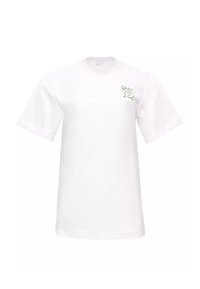 Biała bawełniana koszulka z luźnym krojem, z krótkimi rękawami i zielonym haftowanym logo po lewej stronie klatki piersiowej.