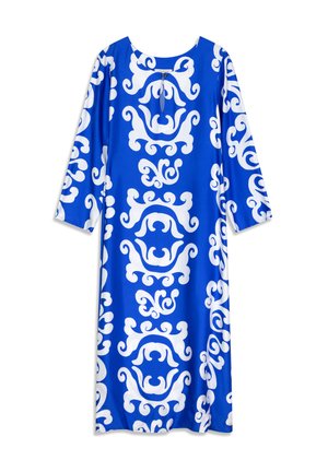 Robe bleue avec motif tourbillonnant blanc, encolure ronde et manches trois-quarts, fabriquée en tissu lisse. Présente un détail en forme de goutte au niveau du cou.