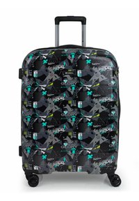 Valigia nera con ruote caratterizzata da un design grafico con motivi calcistici in tonalità teal, grigio e giallo. Realizzata in materiale durevole con una superficie texturizzata.