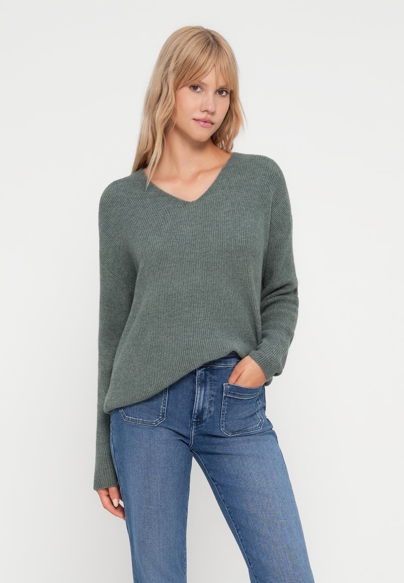 Maglione Donna Vero Moda A V Scollo Largo - Modello Basic In Maglia, Comfort E Semplicità - 3