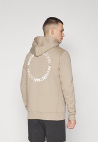 Peak Performance ORIGINAL GRAPHIC HOOD AVID - Hoodie - avid beige