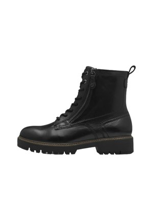 Botas de cuero negro hasta el tobillo con punta redonda, cremallera lateral, parte frontal con cordones y suela robusta. Detalles de costura mínimos y una lengüeta.