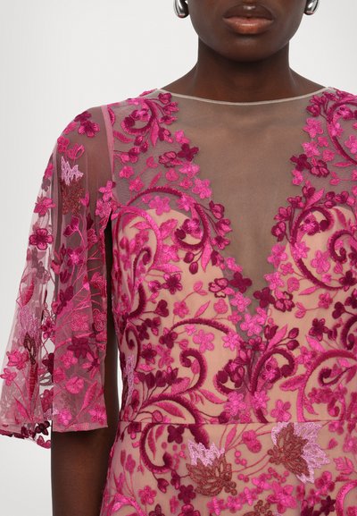 Marchesa Notte Occasion wear - pink