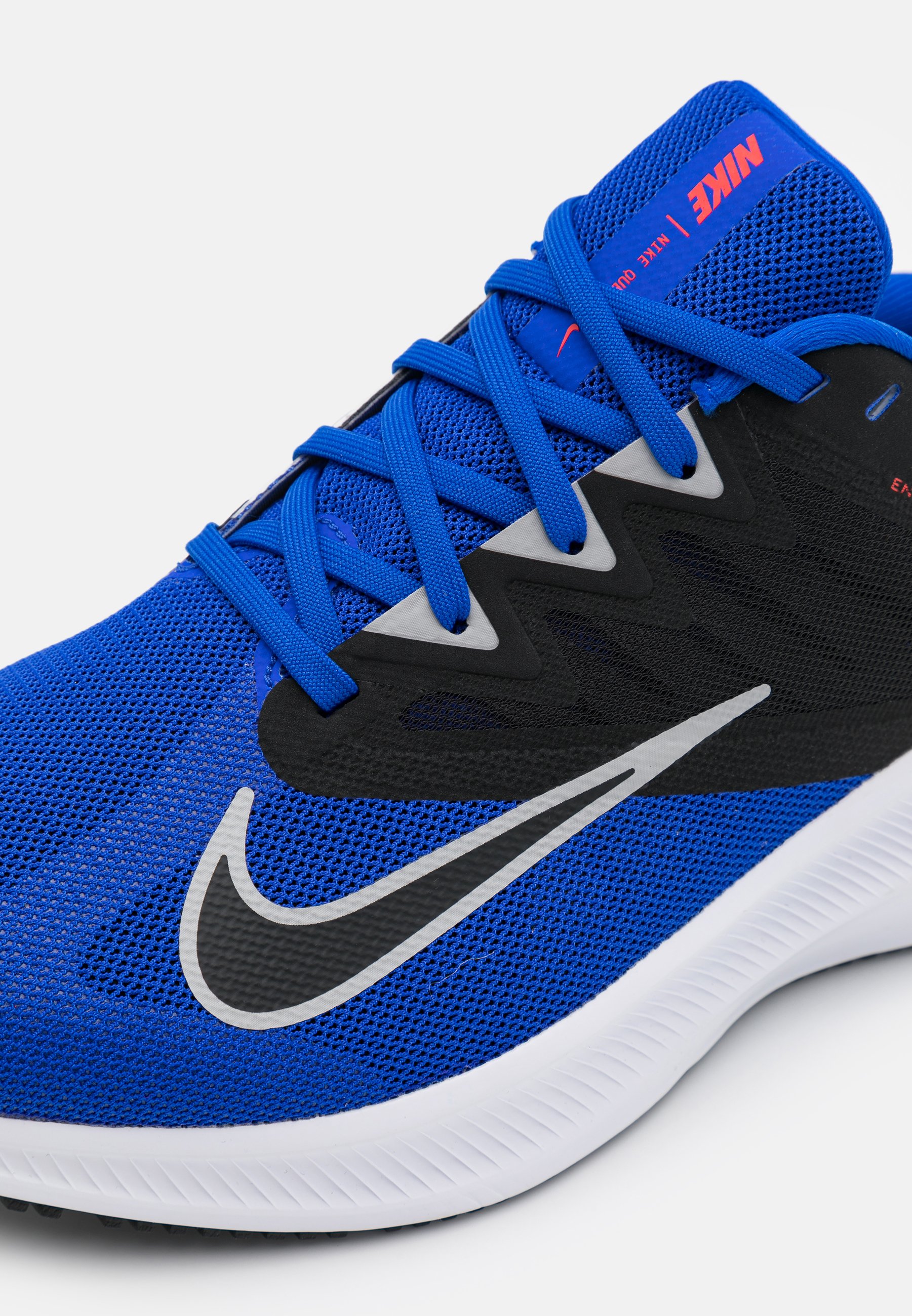 Nike Performance QUEST 3 - Zapatillas de running neutras - racer blue/light  smoke grey/black/chile red/white/azul - Zalando.es