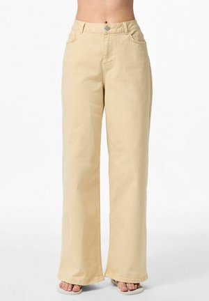 PCTORA - Flared jeans - sandshell