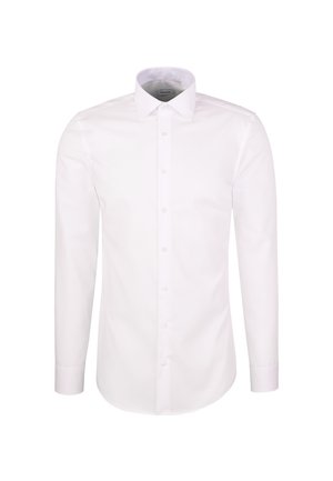 Chemise blanche à manches longues avec col. Texture lisse, coupe ajustée, et une poche simple sur le côté gauche, avec des boutons blancs.