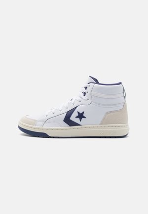 Sneakers alte - white