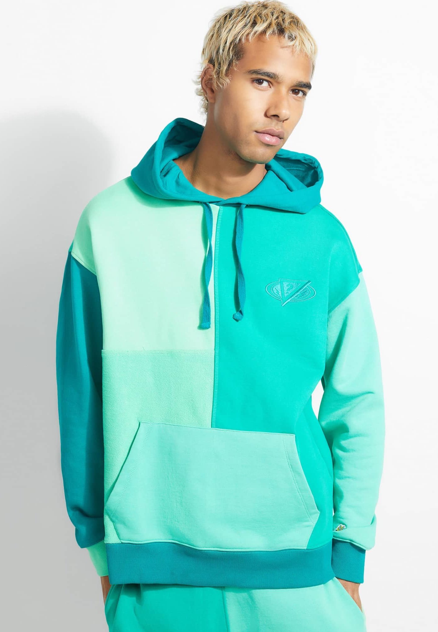 guess hoodie green
