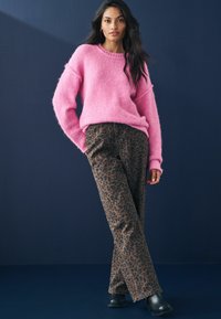 Next Svetr - pink