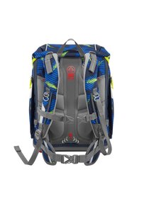 Un sac à dos avec un extérieur à motif bleu et vert, des sangles gris et du matériel. Équipé de sangles rembourrées ajustables et de clips.