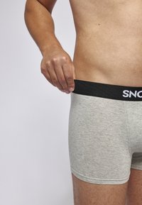 SNOCKS 6 PACK - Úzké boxerky - grau