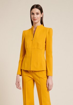 Blazer - giallo