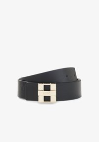 Unausgewählt, black