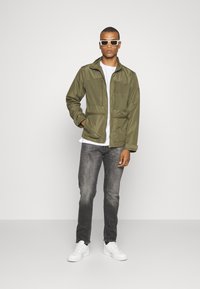 Jack & Jones JJIERIK JJORIGINAL - Vaqueros boyfriend - grey denim