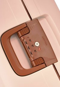 Delsey Paris MONCEY 4-ROLLEN - Trolley - pink