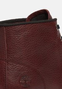 Timberland MID - Botines bajos - burgundy