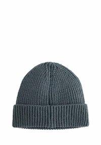 Caciula tricotată de culoare gri închis, cu o textură ribbed și un tiv pliat pentru versatilitate. Design simplu și funcțional, fără elemente decorative.