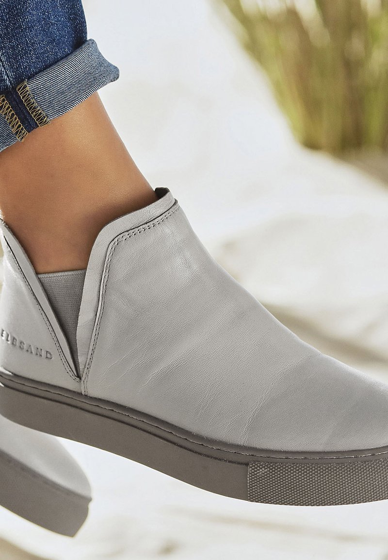 damenstiefel hellgrau