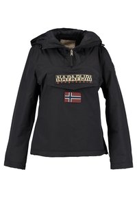 Czarna, kapturowa kurtka z zamkiem błyskawicznym z przodu, z logo marki "Napapijri" oraz naszywką z norweską flagą na klatce piersiowej. Wodoodporny materiał.