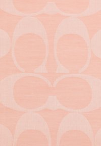 Tissu rose blush avec un motif texturé subtil de formes ovales superposées, créant une apparence douce et tissée.