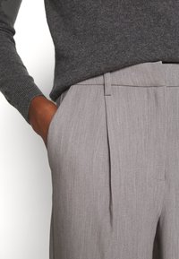 Bruuns Bazaar CINDY DAGNY PANT - Calças - grey melange