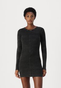 Guess Originals GO RAW MINI DRESS - Robe pull - jet black