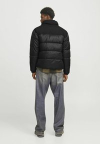 Jack & Jones JJMOON PUFFER - Veste d'hiver - black