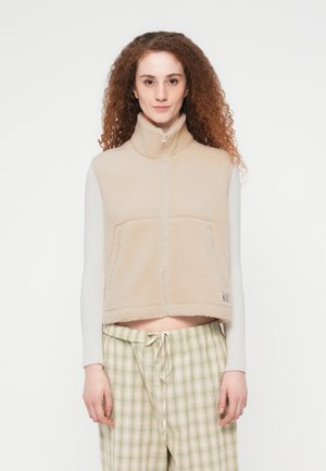 MASEY SHORT FWD NOOS - Liivi - silver lining