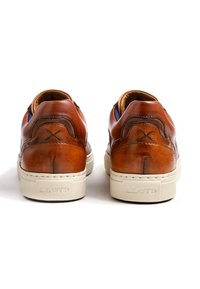 Lloyd MALAGA - Baskets basses - braun