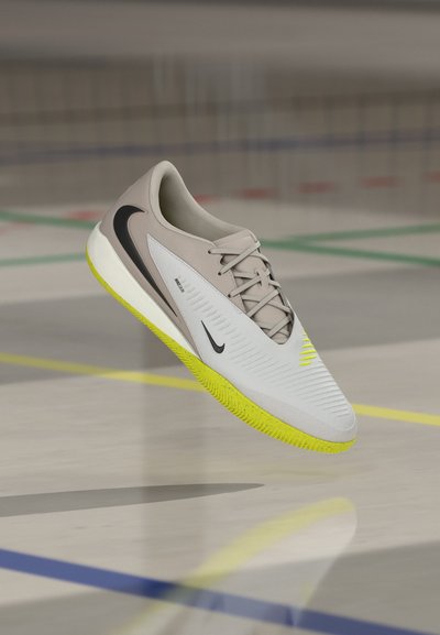 Nike Performance PHANTOM 6 LOW ACAD