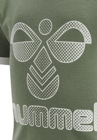 Hummel PROUD FLIPPER BODY  - Body