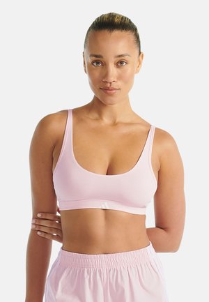 ATHLETIC MOTION TRIPLE - Toppe - clear pink