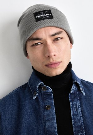 Calvin Klein Jeans MONO LOGO PATCH BEANIE UNISEX - Mössa - grey heather