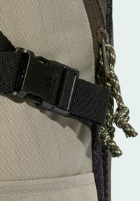 adidas Performance POWER - Sac à dos - shadow olive   silver pebble   green spark