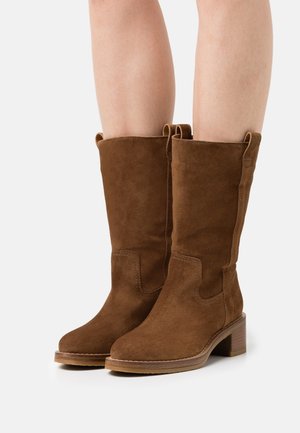 Alpe, Bottes - brown