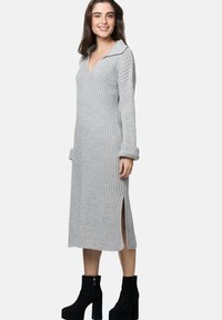 Elara Abito in maglia - grau