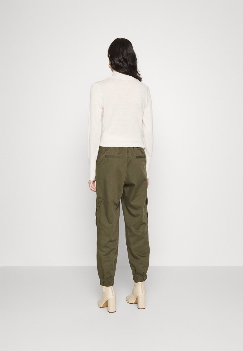 Damen Kleider | JJXX HOLLY PANT Cargohose forest night/dunkelgrün - XQ09396 Damen Kleider | JJXX HOLLY PANT Cargohose forest night/dunkelgrün - XQ09396