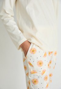 LASCANA VIVANCE DREAMS BY LASCANA VD MOON SMILE  - Pizsama szett - creme