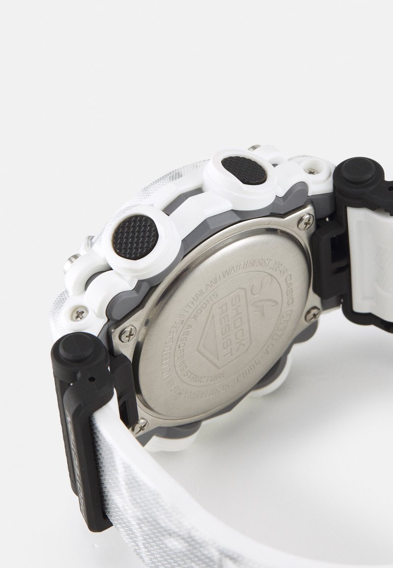 Herren Analoguhren | G-SHOCK GRUNGE SNOW CAMOUFALGE GA-900 Uhr white/black/weiß - NA81316 Herren Analoguhren | G-SHOCK GRUNGE SNOW CAMOUFALGE GA-900 Uhr white/black/weiß - NA81316