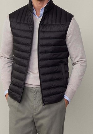 Vest - black