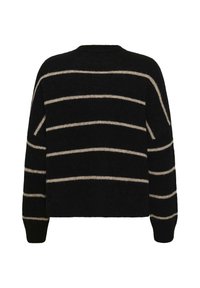 Suéter negro con rayas horizontales crema. Presenta un cuello redondo y mangas holgadas. Fabricado con un tejido suave y texturizado.