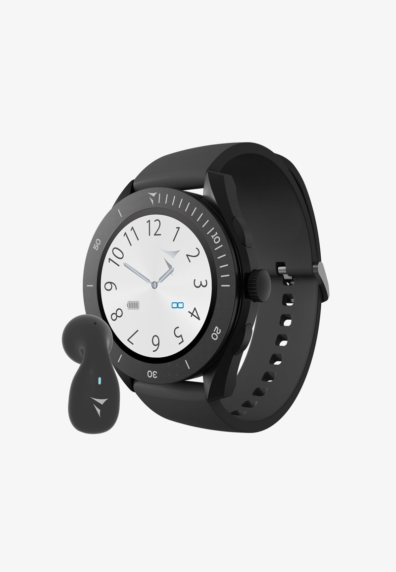Montre intelligente noire avec un cadran rond, un cadran analogique blanc et de grands chiffres noirs. Bracelet en silicone noir. Accompagnée d'un écouteur noir.