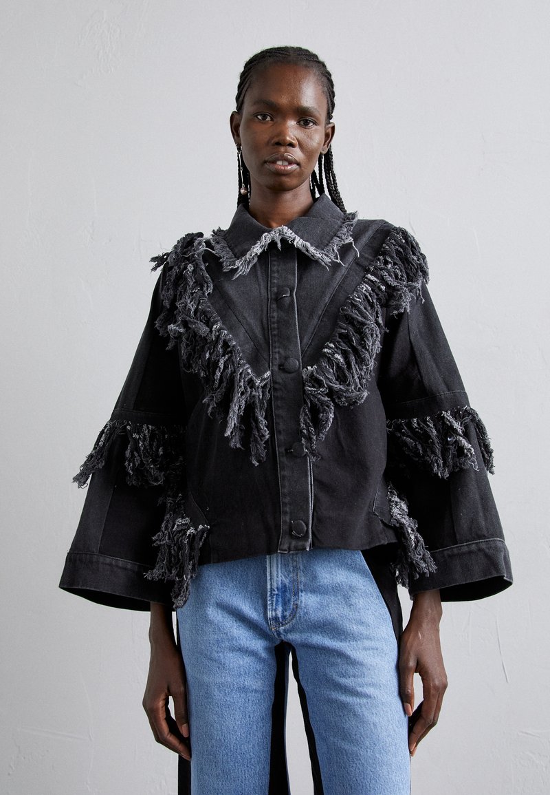 Ksenia Schnaider COWBOY JACKET WITH FRINGES NEW STYLE - Jakna iz džinsa - black