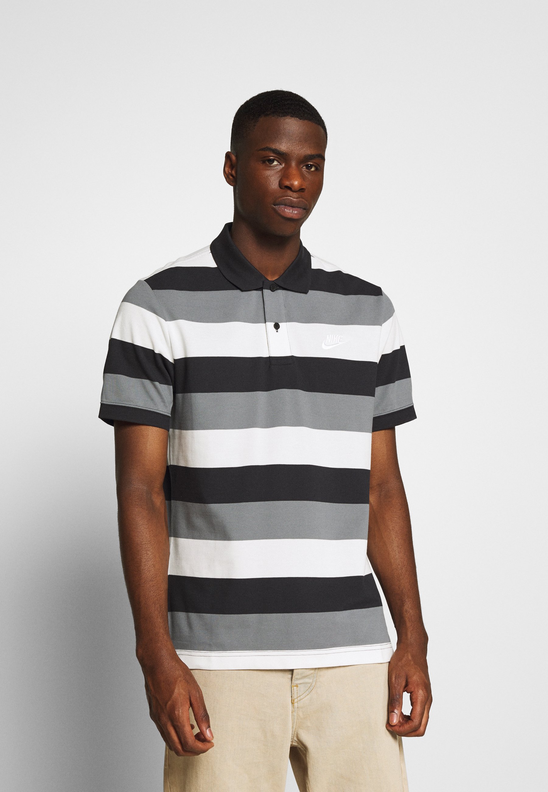 Nike Herren Poloshirt Matchup Polo in schwarz 715070