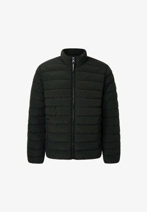 Must mustarūn jope kõrge kaelusega, horisontaalselt tikkitud disainiga, täisette tõmbetõmbega ja elastsete varrukatega, valmistatud kergest materjalist.