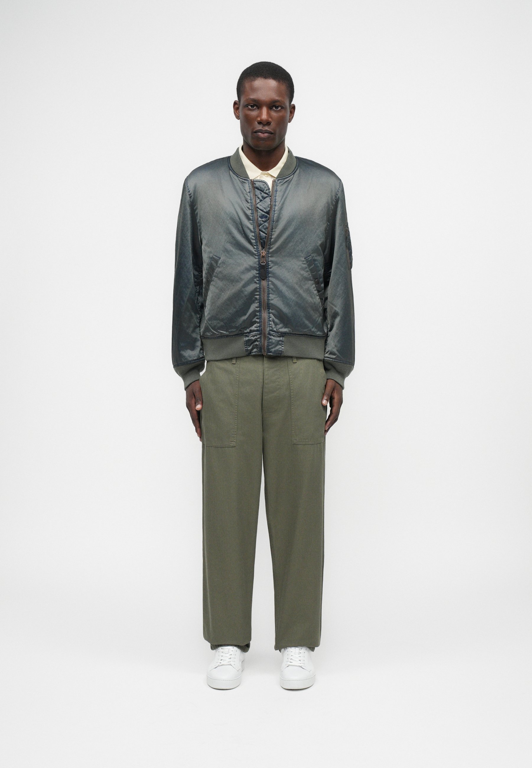 Alpha Industries ALPHA X TNT MA-1-FLIGHT JACKET - Bomber Jacket