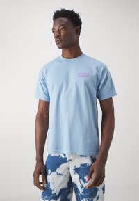 Levi's® VINTAGE FIT GRAPHIC - T-shirt estampada - blue